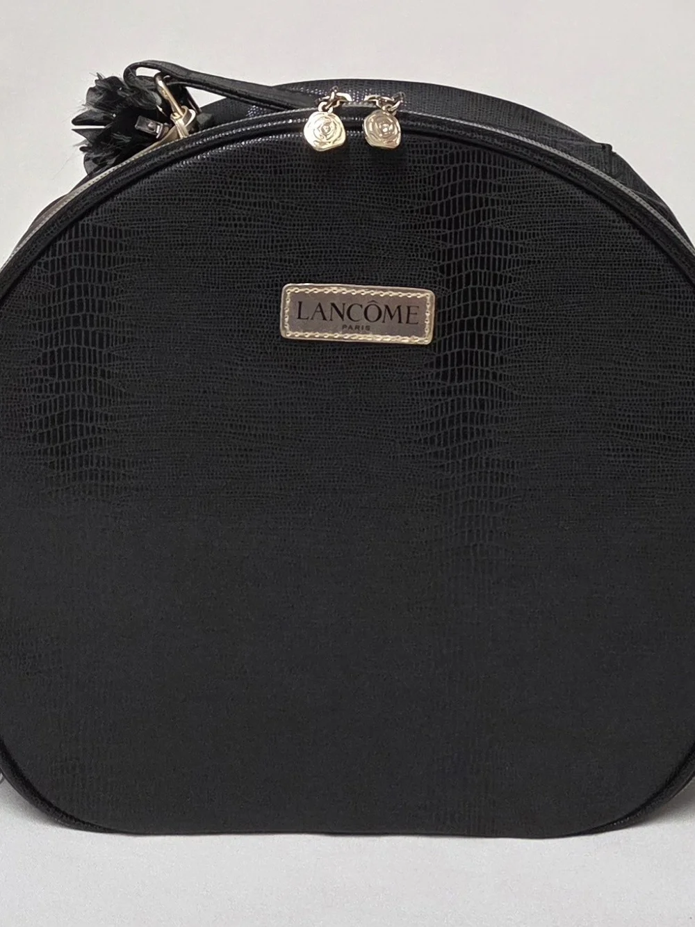 Lancôme Paris 'Le Parisian' Black Croc-Embossed Faux Leather Round Train Case